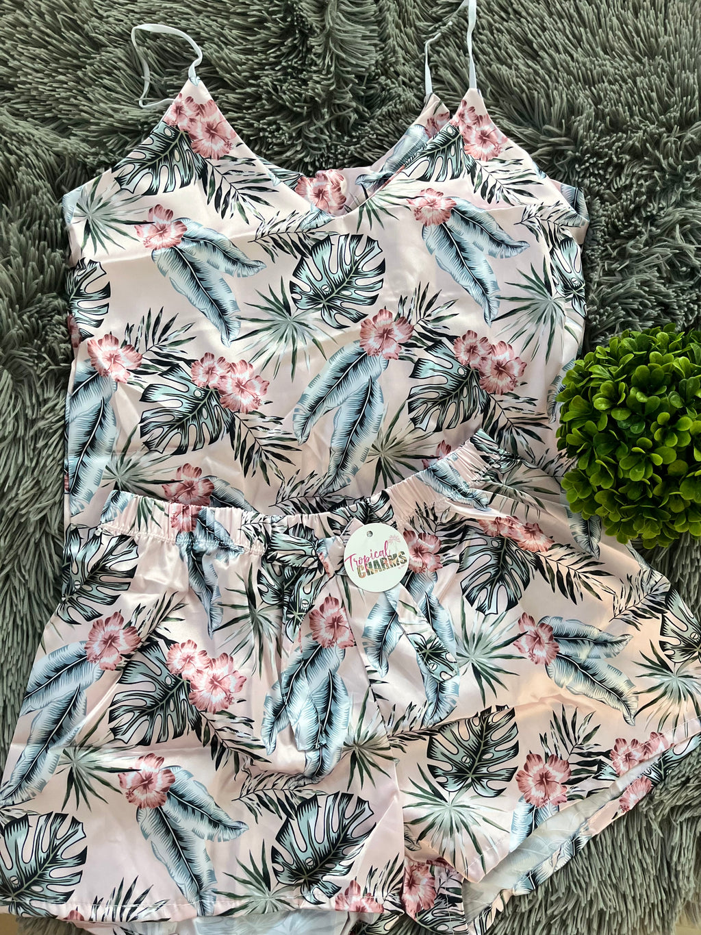 Set short satin